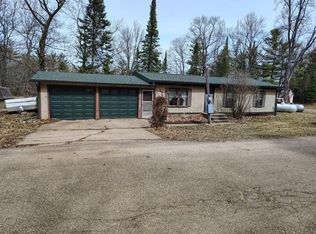 11396 Old 8 Rd, Crandon, WI 54520