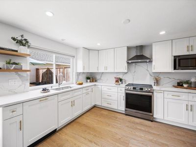 714 Comet Dr, Foster City, CA, 94404