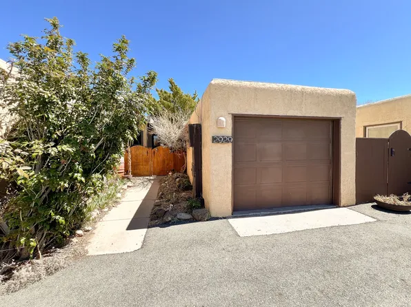 2929 Plaza Azul, Santa Fe, NM 87507