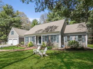 38 Winding Cove Rd, Barnstable, MA 02630
