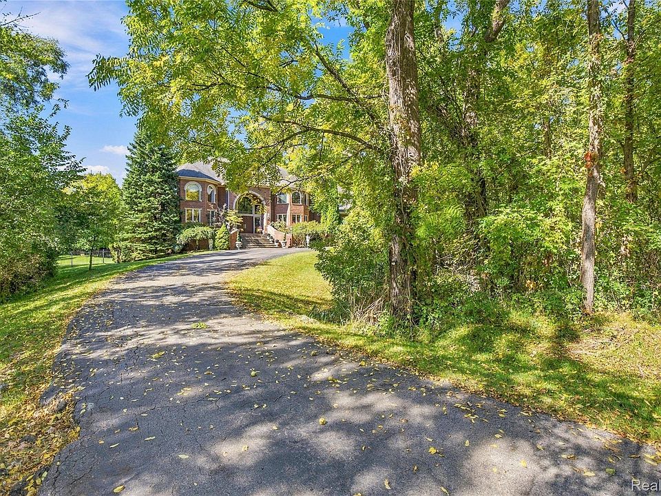 6364 Golden Ln, photo 5