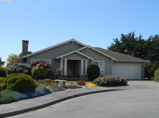 17164 Ocean Park Ct, Brookings, OR 97415