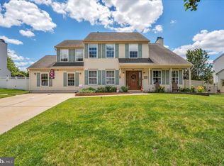 16 E Holly Ave, Sewell, NJ 08080