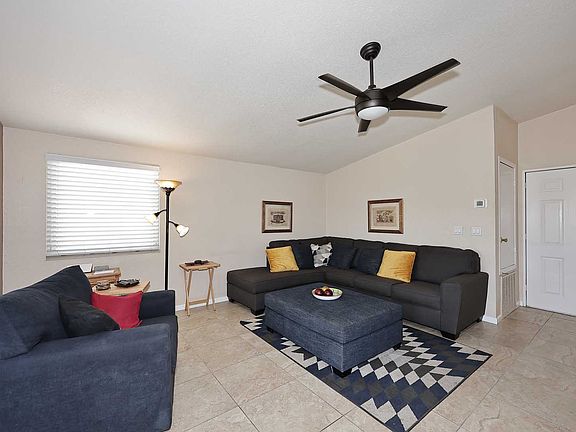 3rd image of 6066 S Oakmont Dr