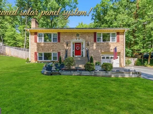 1013 Aquia Dr, Stafford, VA 22554