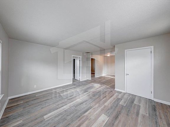 4th image of 1625 N Berwick Ave