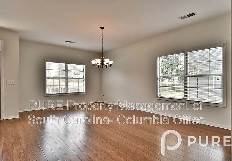 452 Rushfoil Dr — Photo 6