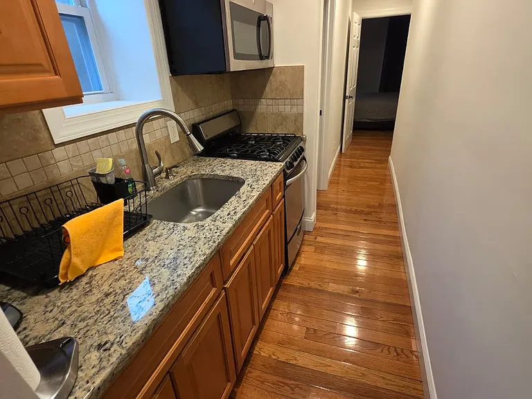 4315 Newkirk Ave #2 — Photo 5