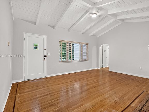 4th image of 9805 NE 4th Ave