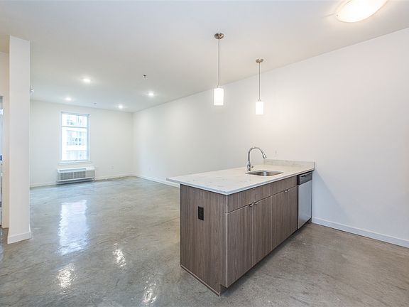 2nd image of 361 Newark Ave APT 201