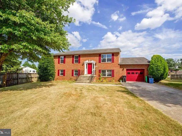 7106 Emma Ct, Fort Washington, MD 20744