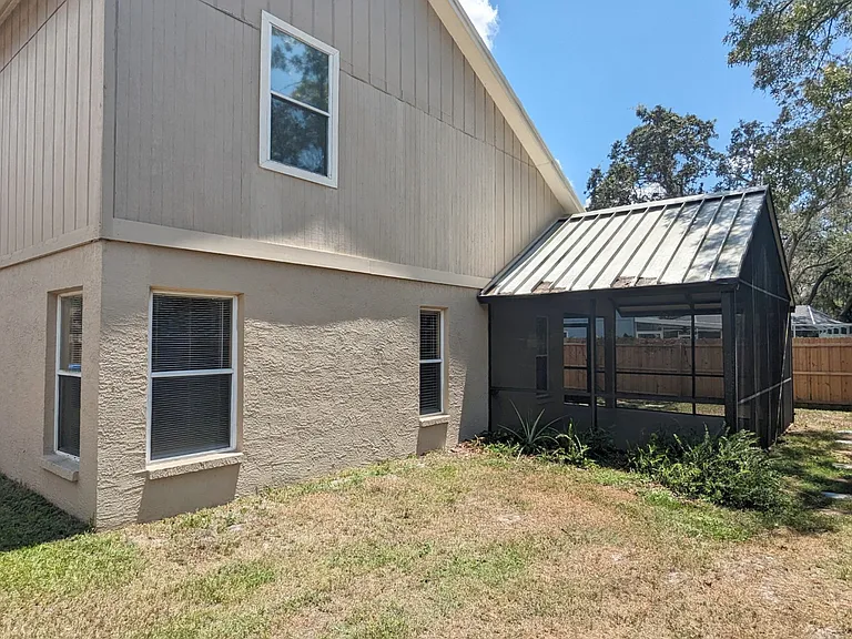 4029 Quail Briar Dr — Photo 2