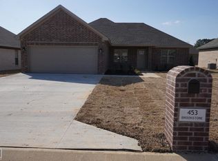 453 Brookstone Dr, Jonesboro, AR 72404