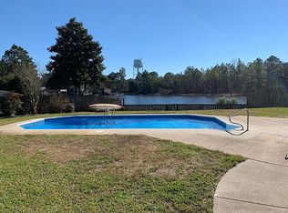 2212 Creekwood Ct, Navarre, FL 32566