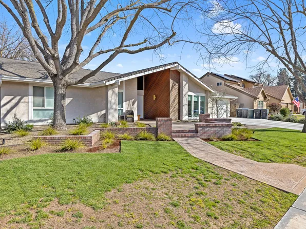 744 W Victor Avenue, Visalia, CA 93277