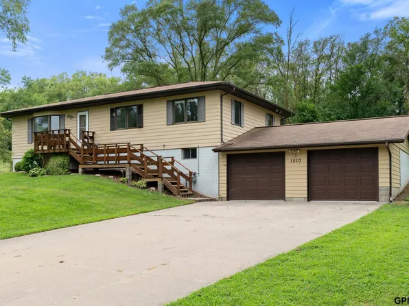 1510 Smith Ave, Plattsmouth, NE 68048