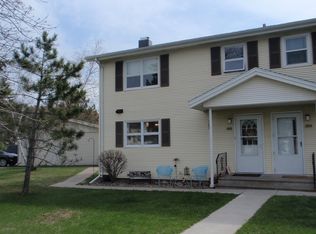 202 Mitchell Cir, Duluth, MN 55811