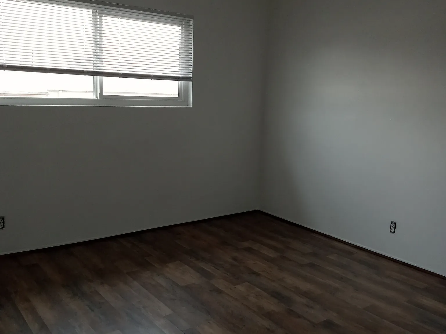 2 bed, 850 sqft, $1,900 — Photo 4