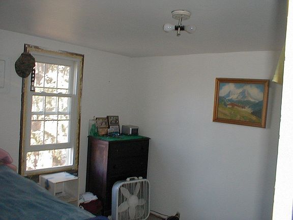 Bedroom/Upper