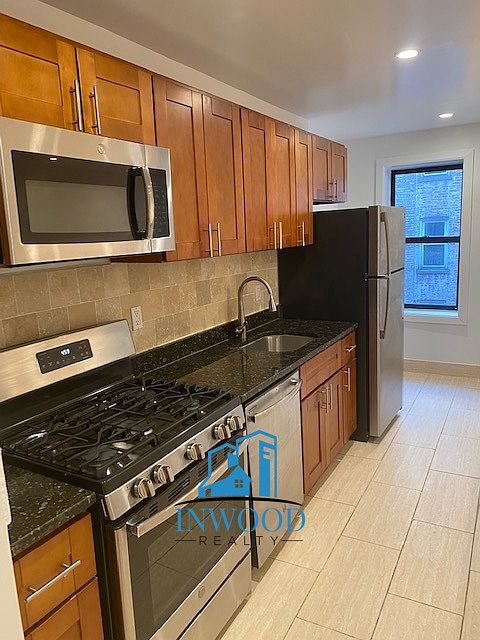 1st image of 913 McLean Ave #C3