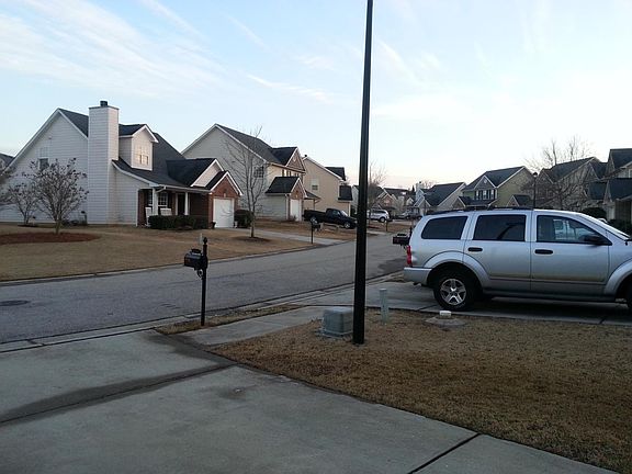 Quiet, walkable community