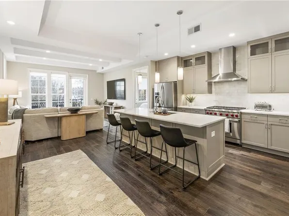 58 Canton St Unit 302, Alpharetta, GA 30009