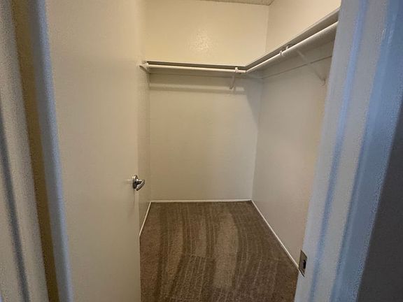 5th image of 4830 Columbus St #17