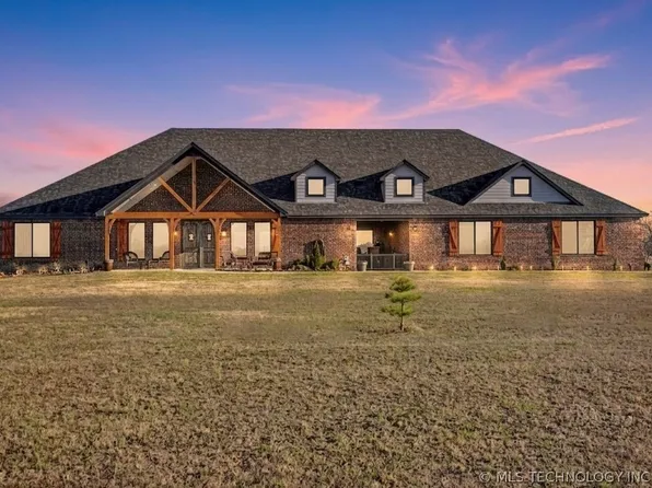 4011 E 201st St S, Mounds, OK 74047