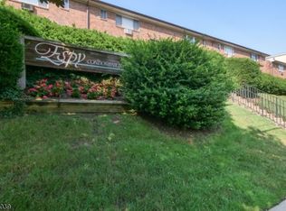 43 Espy Rd APT 12A, Caldwell, NJ 07006