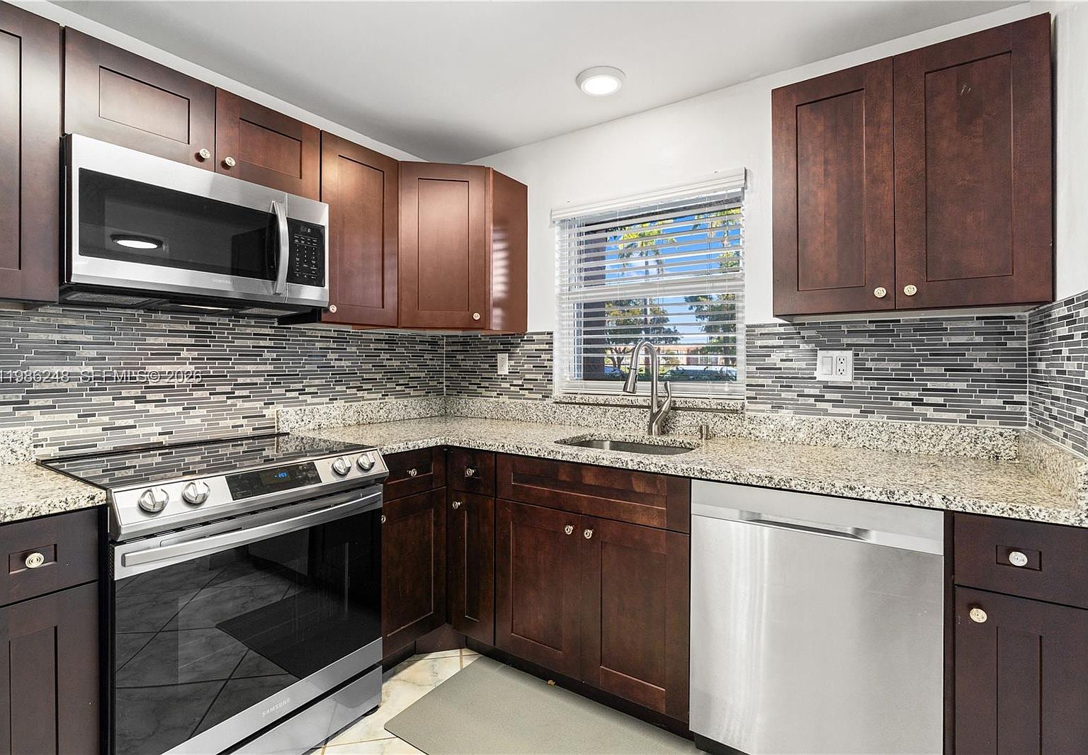 9540 Sunrise Lakes Blvd APT 103