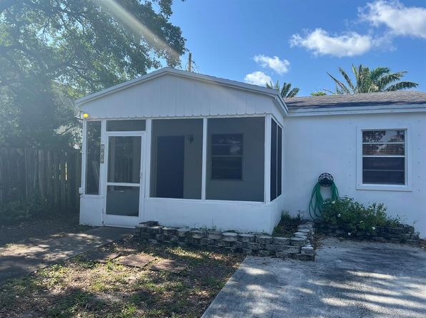 132 E Central Blvd #1