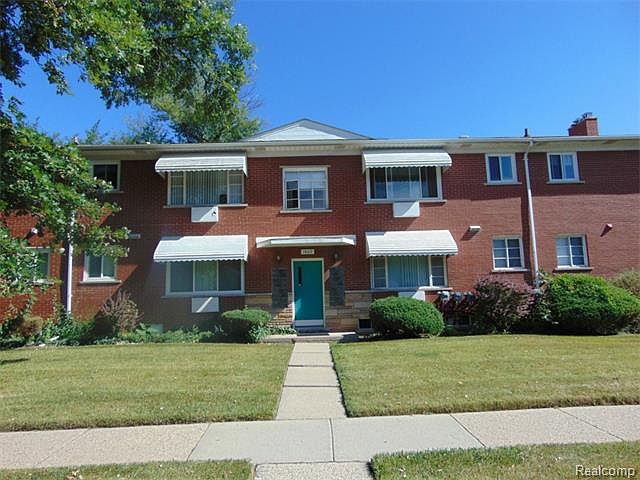 1st image of 1809 Gardenia Ave APT 2
