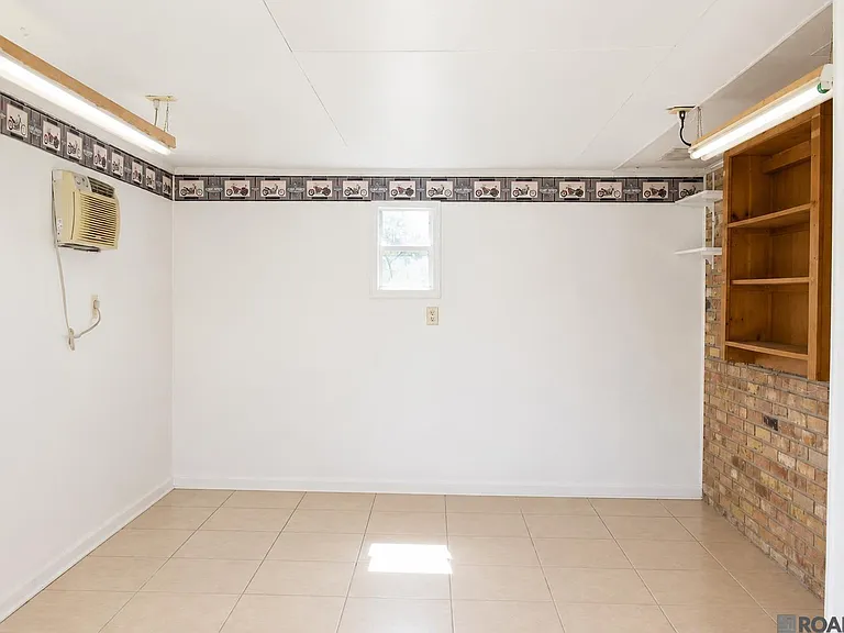 13523 Willowridge Ave — Photo 29