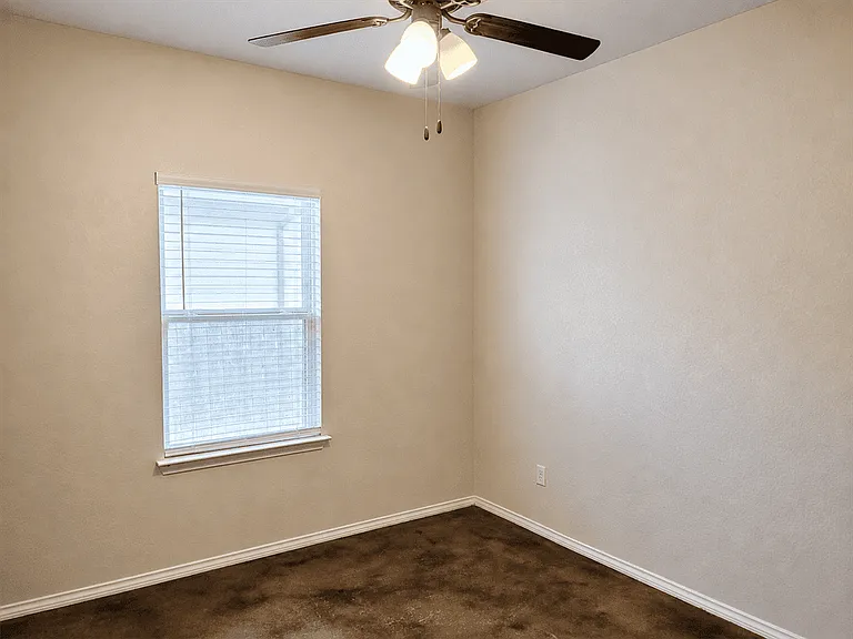 345 Emma Dr #345 — Photo 7