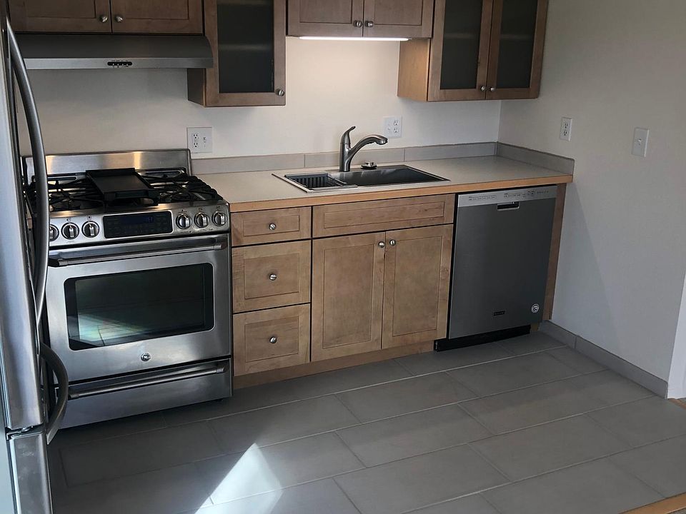 1st image of 1518 Pine St APT A