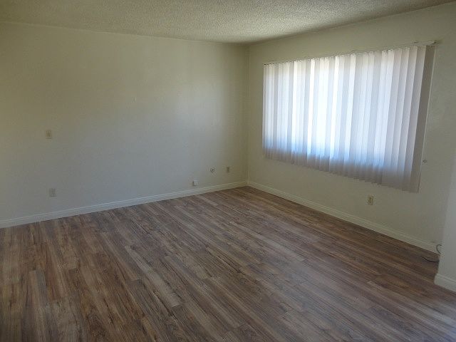 1st image of 425 Toyne St #A