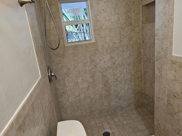 425 Ardmore Rd #3 — Photo 10