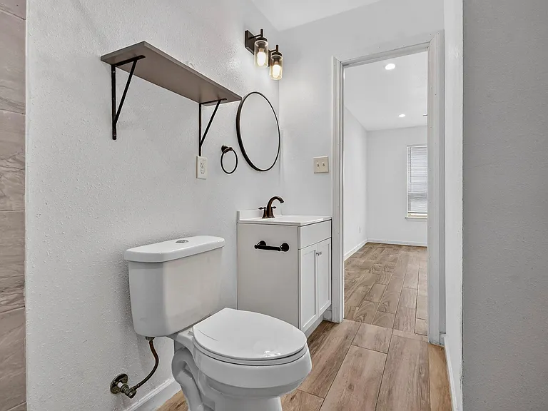 4530 Stanford Ct — Photo 15