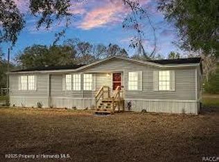 6587 W Country Club Dr, Homosassa, FL 34448