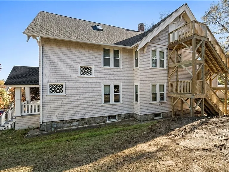 15 Clearview Ave #2 — Photo 15