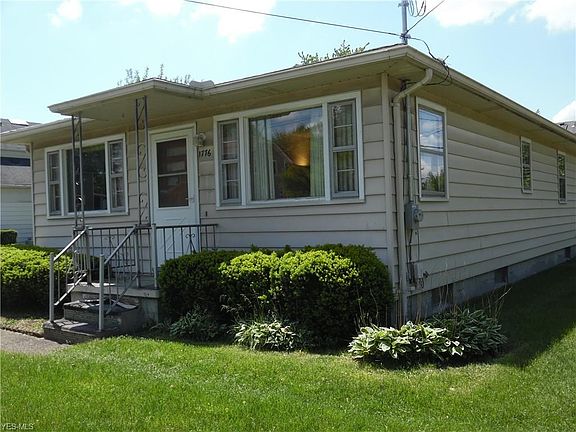 2nd image of 1776 Williams St