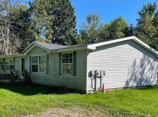 1565 Shunk Rd, Sault Sainte Marie, MI 49783