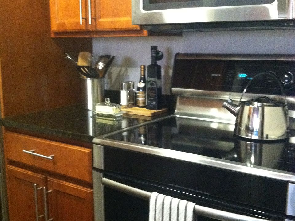 2nd image of 10 Museum Way APT 1525