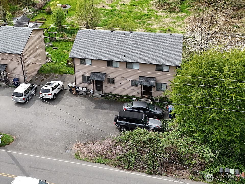 1st image of 2410 Callow Road