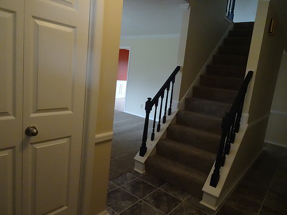 3rd image of 4815 Kilkerry Dr