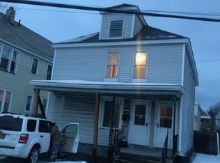 1051 Chrisler Ave, Schenectady, NY 12303