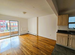 34-14 34th St #2A, Astoria, NY 11106