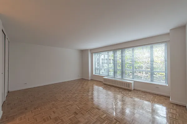 Rented by Solow Realty | media 52