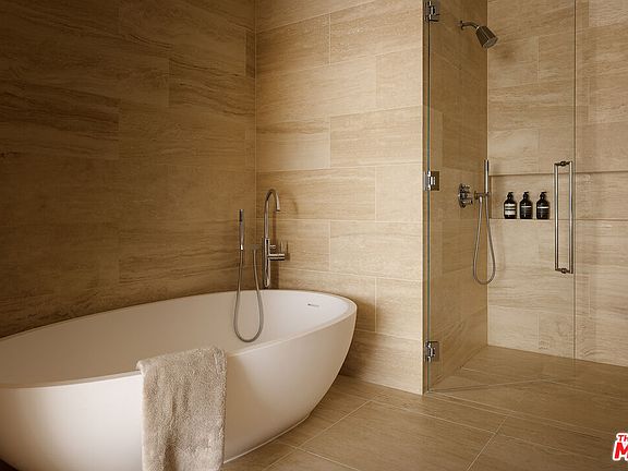 5th image of 8899 Beverly Blvd #4F