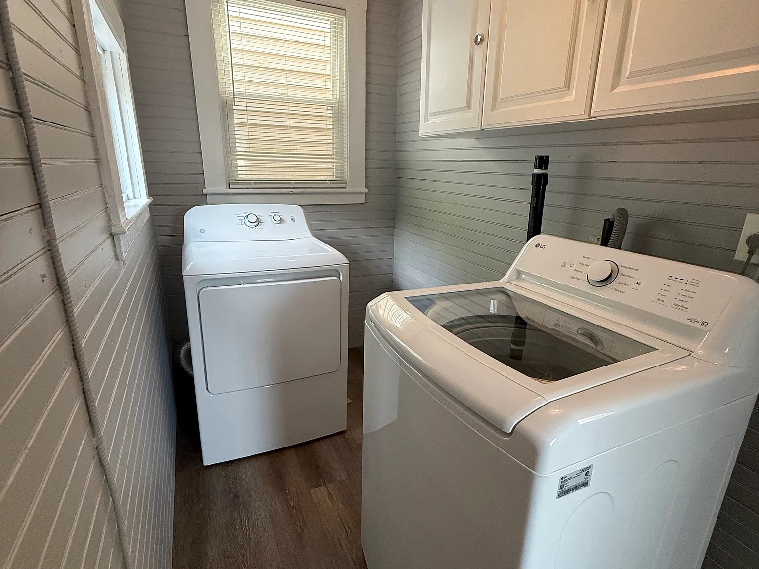 3 bed, $1,800 — Photo 2